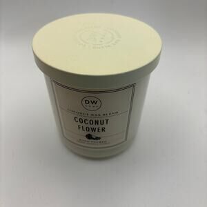 Dw Home COCONUT FLOWER Medium Candle 9.4 Oz NEW